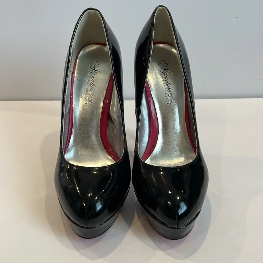 Signature Sole Black Patent Pink Bottom‎ Platform Heels 7.5